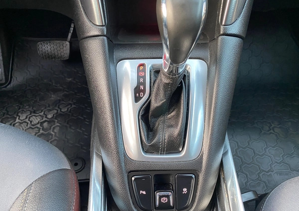 Opel Zafira cena 37900 przebieg: 203000, rok produkcji 2012 z Kielce małe 781